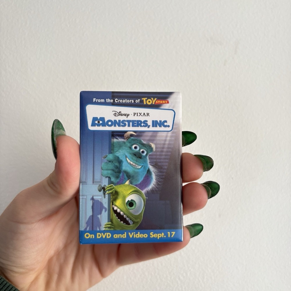 Vintage Monsters Inc Movie Promo Pin Brooch Button Disney Y2K Blue Sully